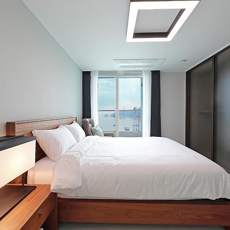 Elmomento Songdo Apartment Busan Exterior photo