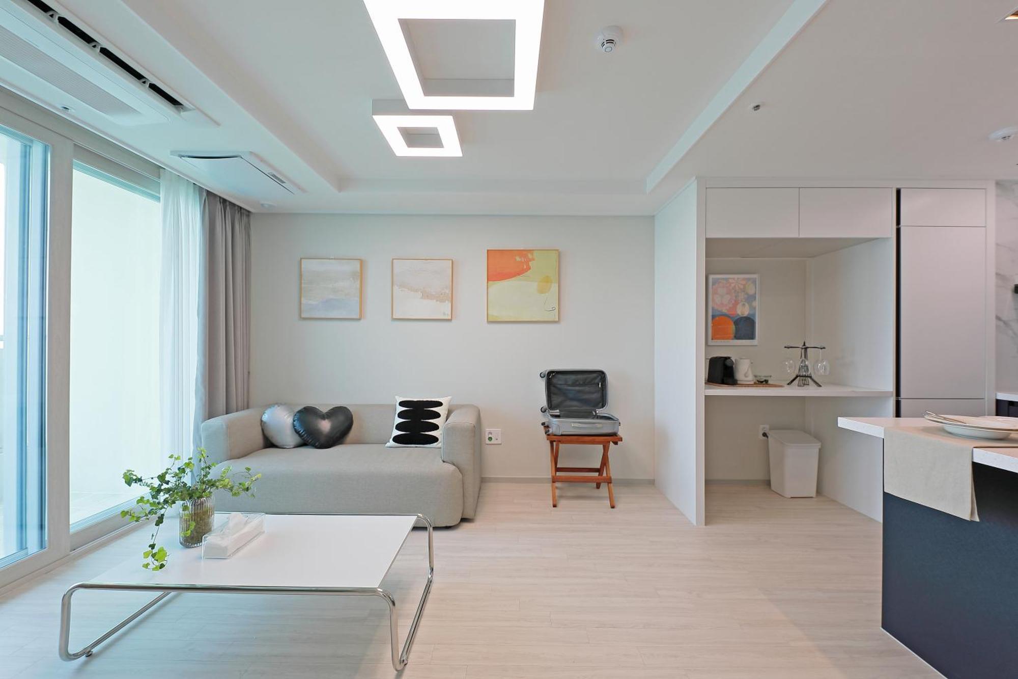 Elmomento Songdo Apartment Busan Exterior photo