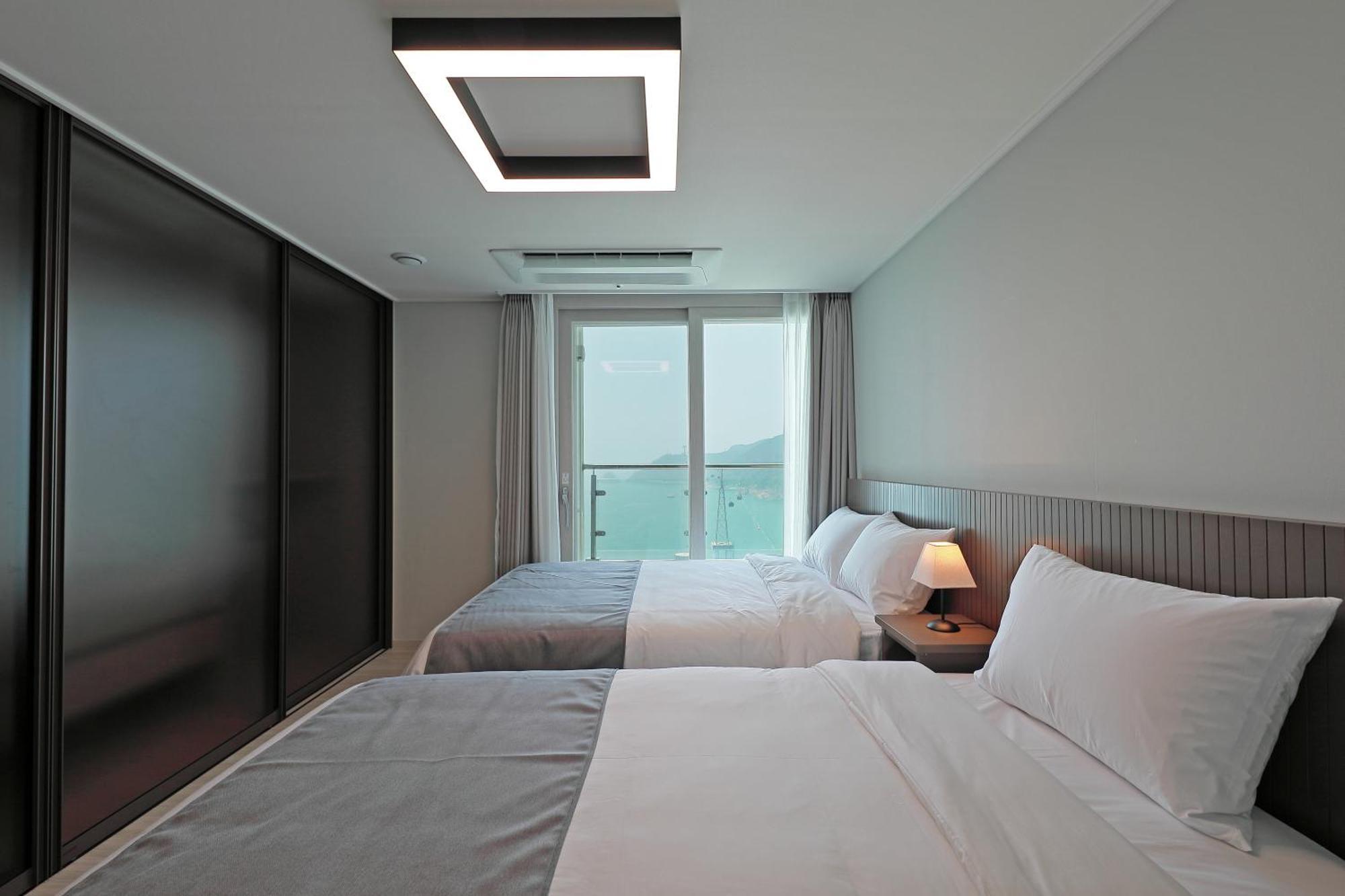 Elmomento Songdo Apartment Busan Room photo