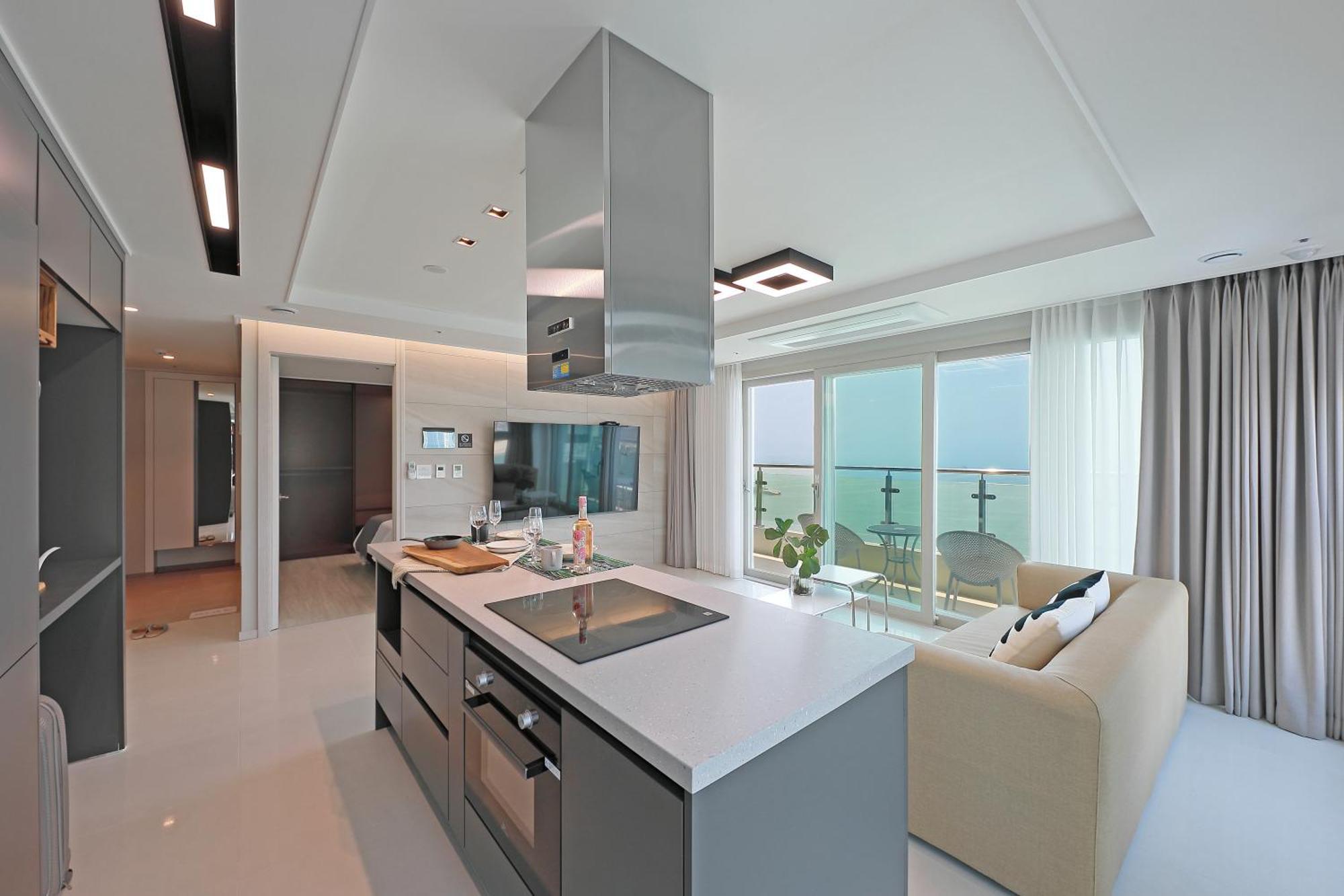 Elmomento Songdo Apartment Busan Exterior photo