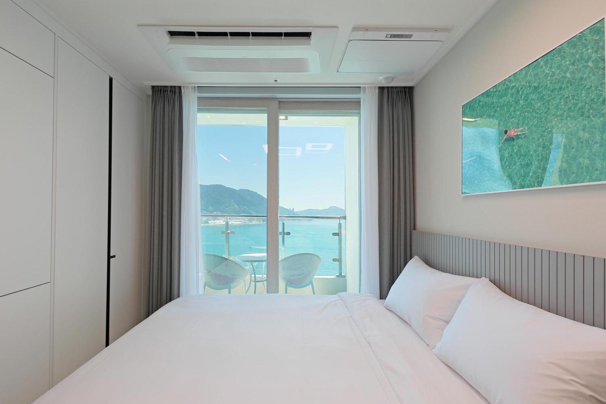 Elmomento Songdo Apartment Busan Exterior photo