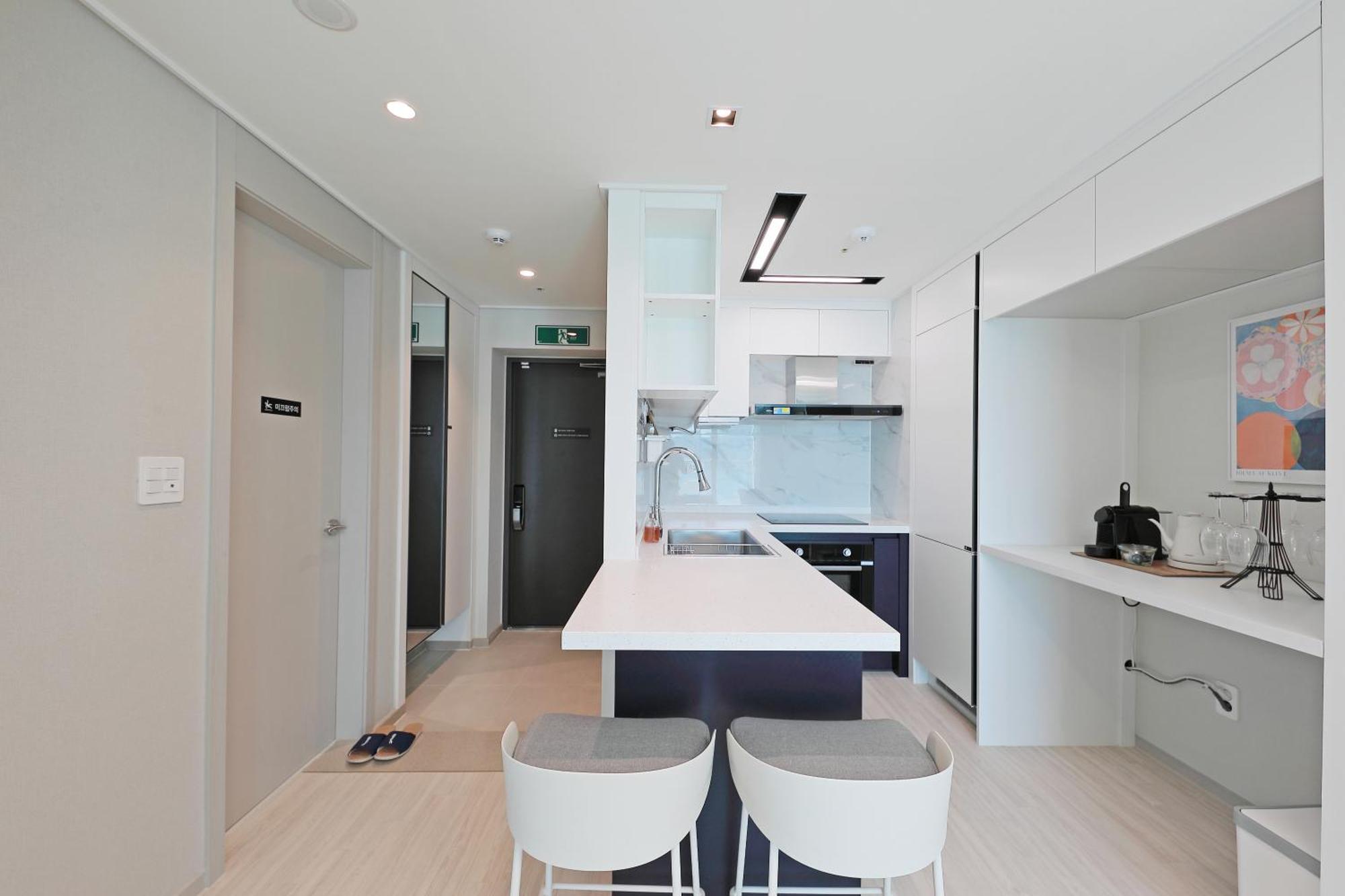 Elmomento Songdo Apartment Busan Exterior photo