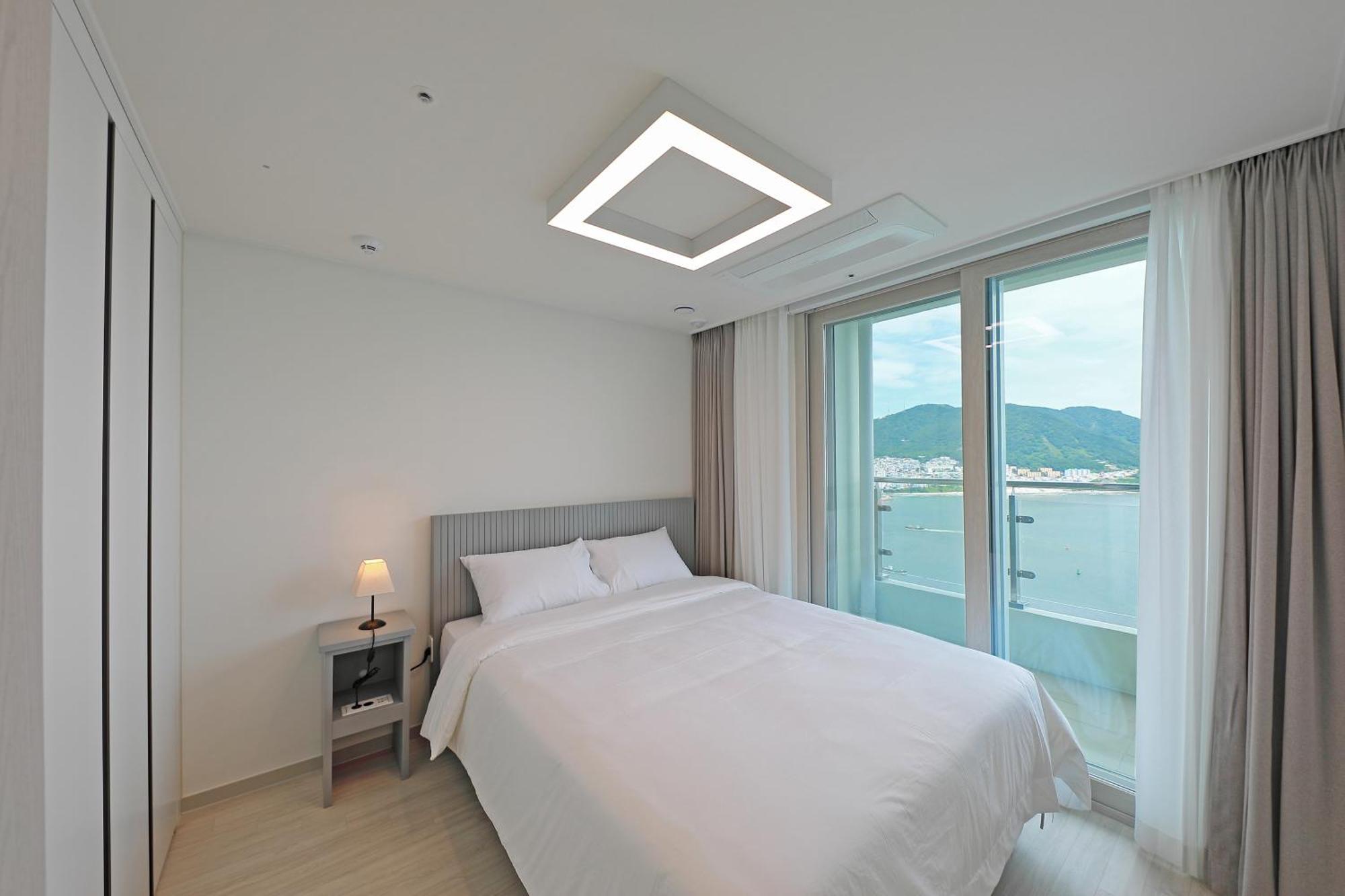 Elmomento Songdo Apartment Busan Exterior photo