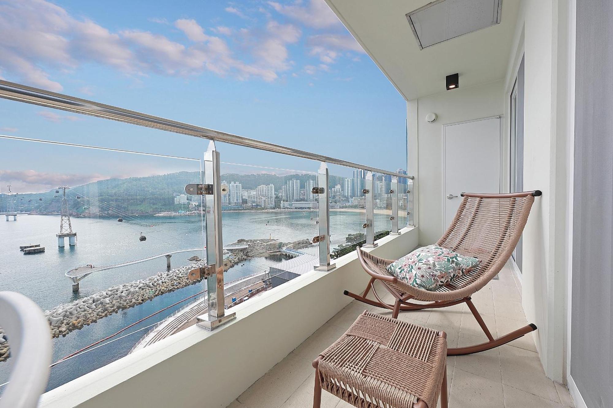 Elmomento Songdo Apartment Busan Exterior photo