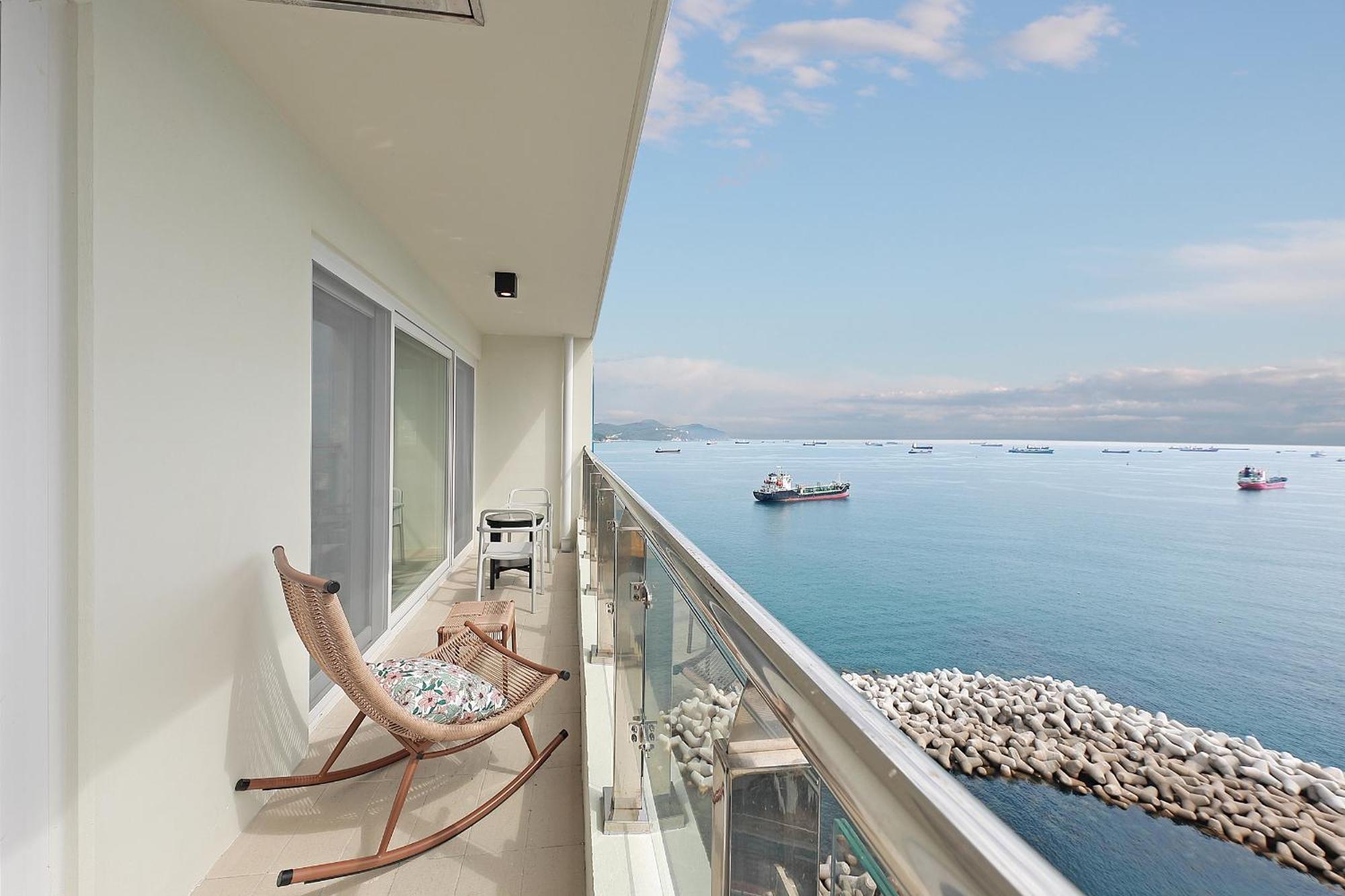 Elmomento Songdo Apartment Busan Exterior photo