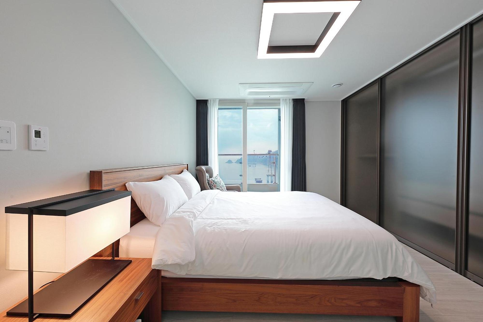 Elmomento Songdo Apartment Busan Exterior photo