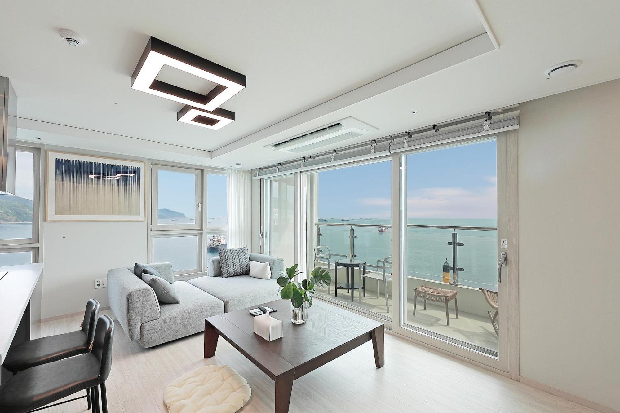 Elmomento Songdo Apartment Busan Exterior photo